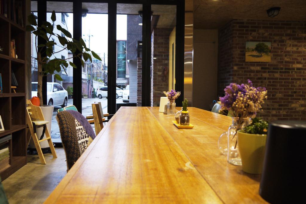 Travelers Planet Studio Type Hostel Seoul Exterior photo