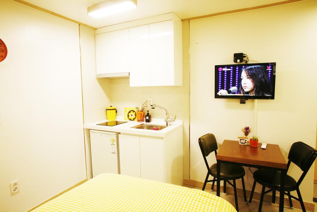 Travelers Planet Studio Type Hostel Seoul Room photo