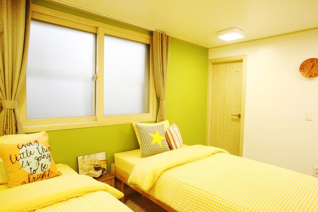 Travelers Planet Studio Type Hostel Seoul Room photo