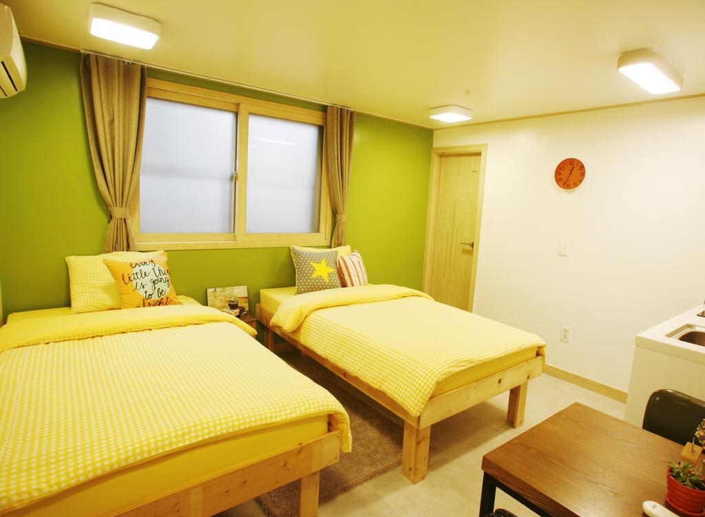 Travelers Planet Studio Type Hostel Seoul Room photo